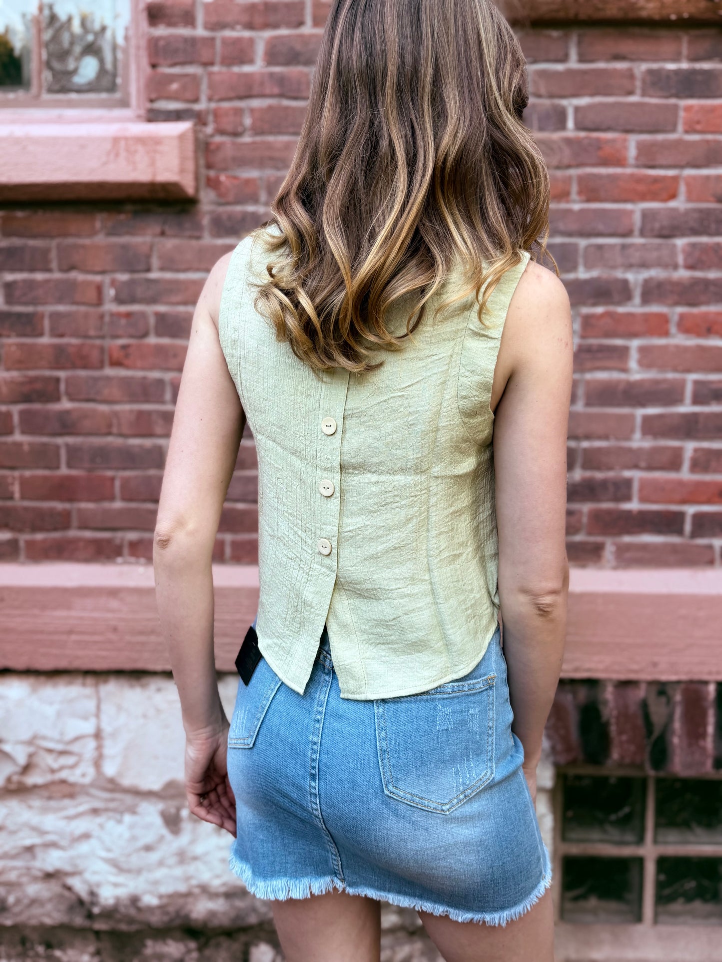 Sleeveless Back Button Detail Top