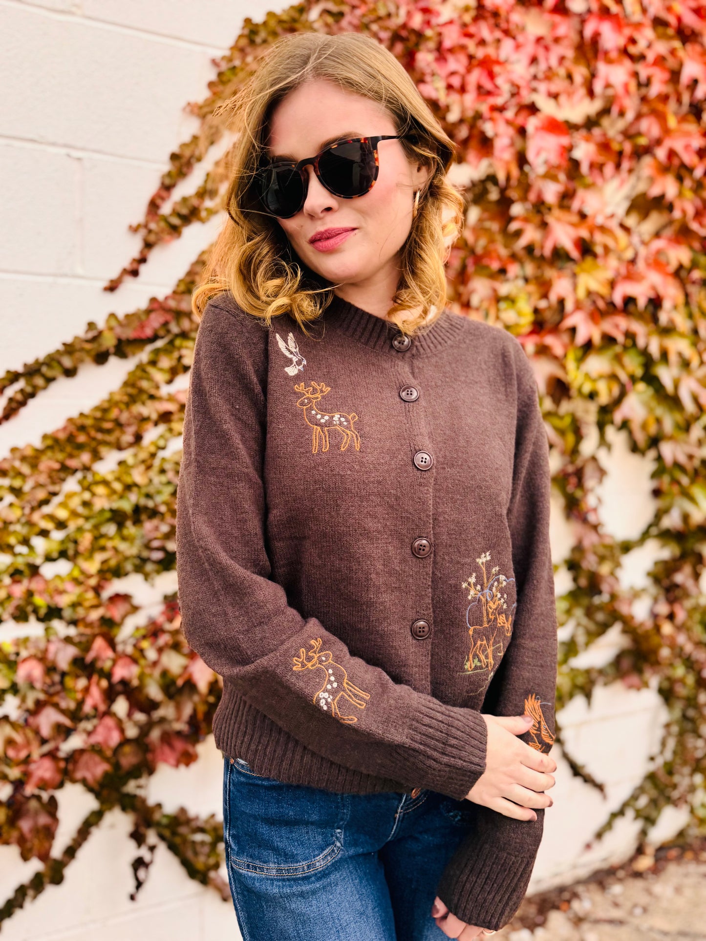 Animal Embroidery Detail Button Down Knit Cardigan